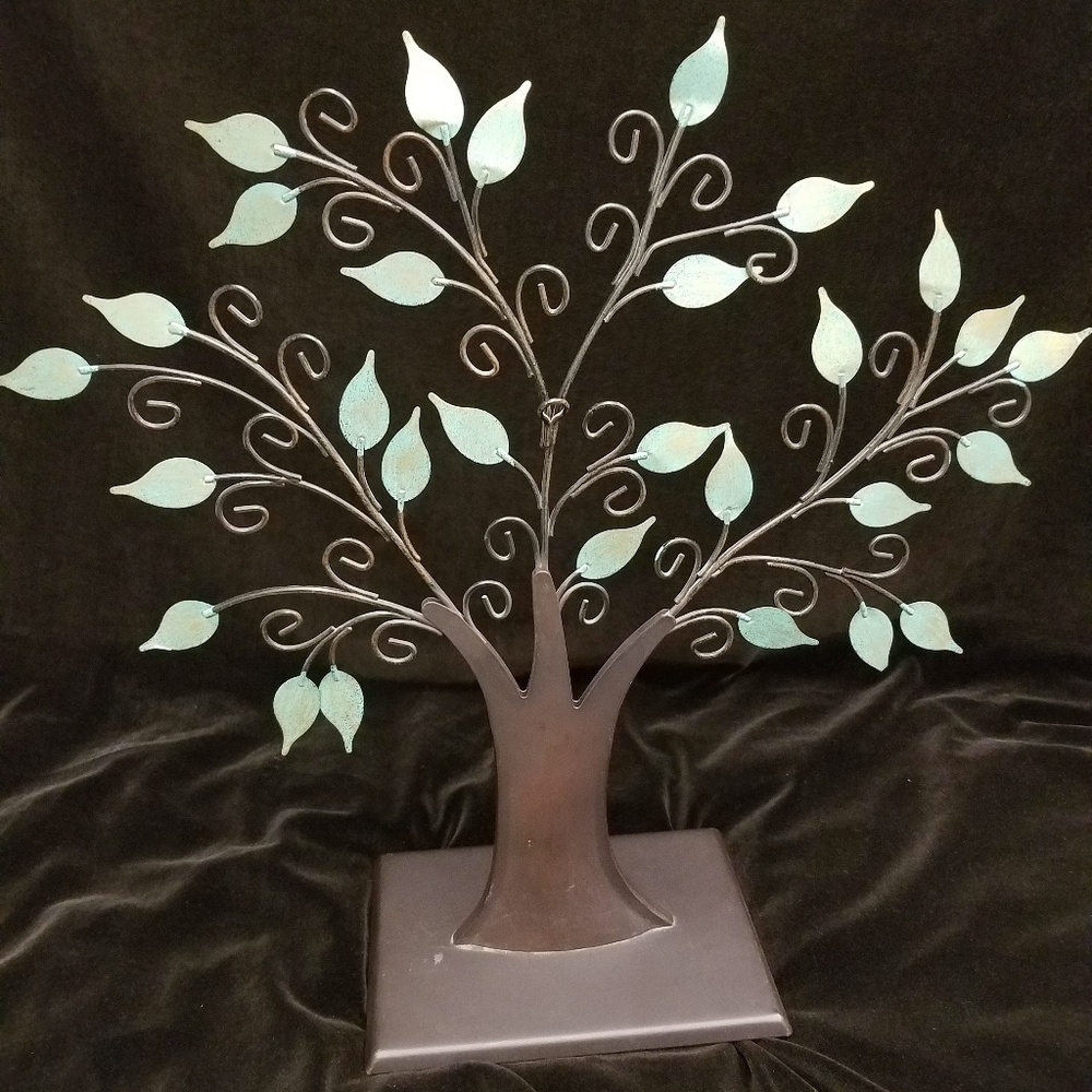 Hallmark Metal Tree Display with Green Leaves